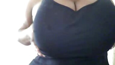 Bonnie 2 phim sex co dich