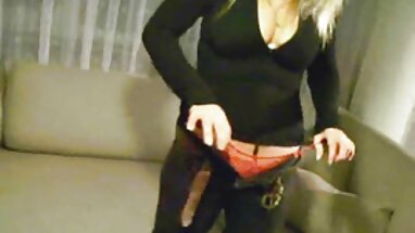 Lớn em bé, xoa bóp sex có phụ đề